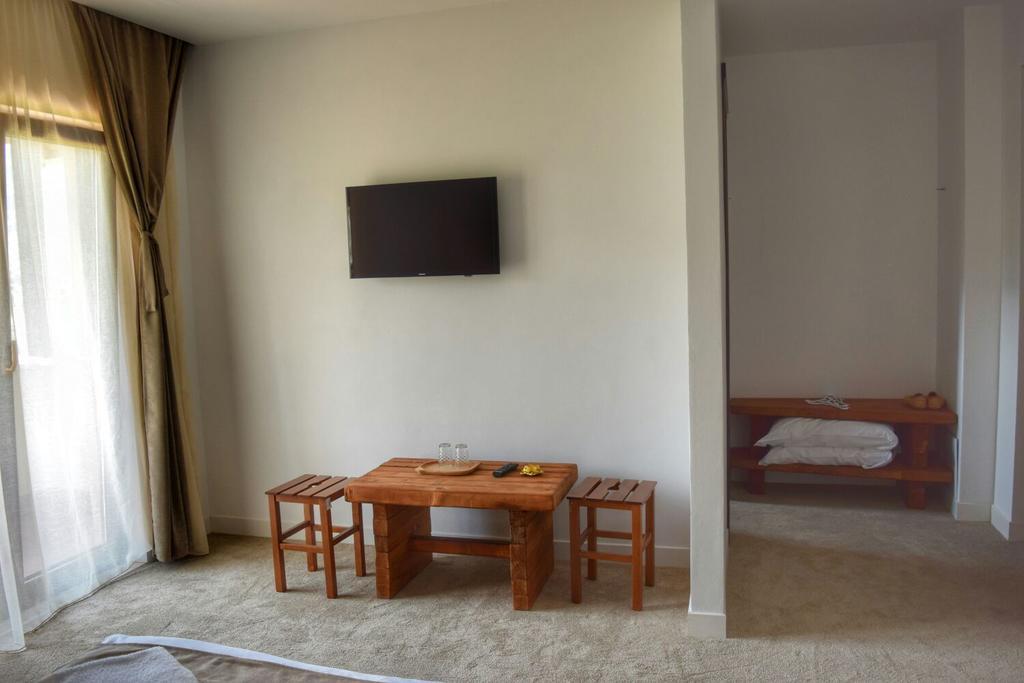 Heaven Guesthouse กอร์เบนี ภายนอก รูปภาพ