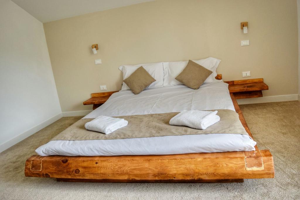 Heaven Guesthouse กอร์เบนี ภายนอก รูปภาพ