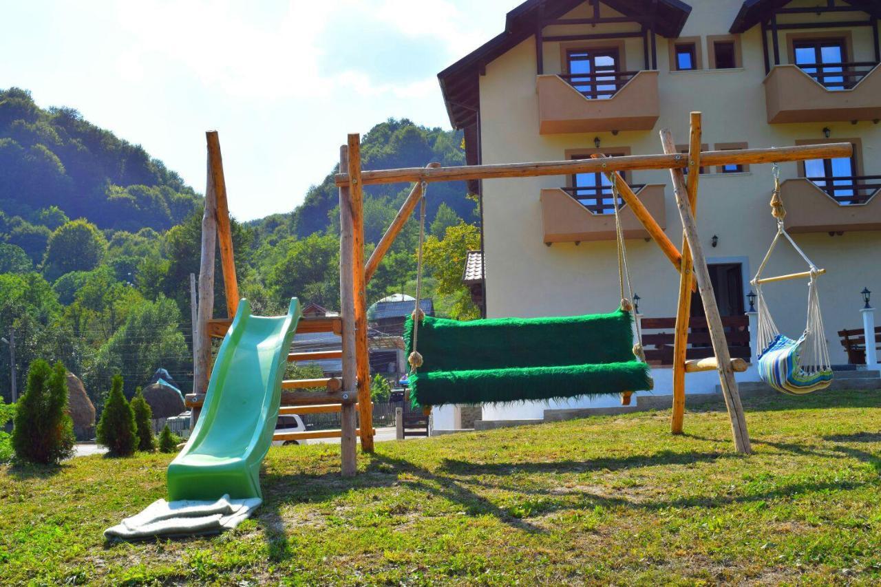 Heaven Guesthouse กอร์เบนี ภายนอก รูปภาพ