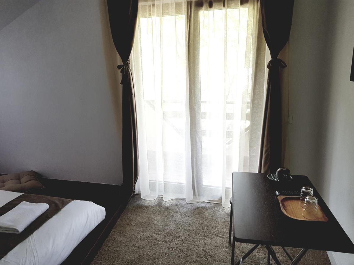 Heaven Guesthouse กอร์เบนี ภายนอก รูปภาพ