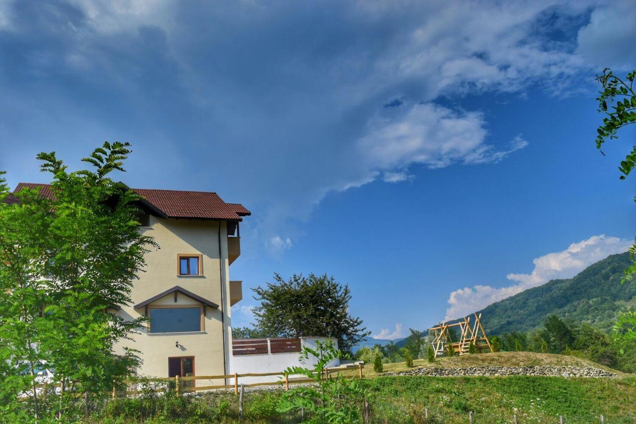 Heaven Guesthouse กอร์เบนี ภายนอก รูปภาพ
